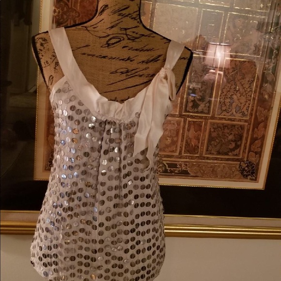 Top - Picture 3 of 5